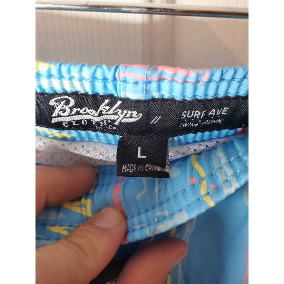 Brooklyn Cloth Surf Avenue Swim Trunk with 4-Way Stretch, NWT, L - Picture 5 of 6